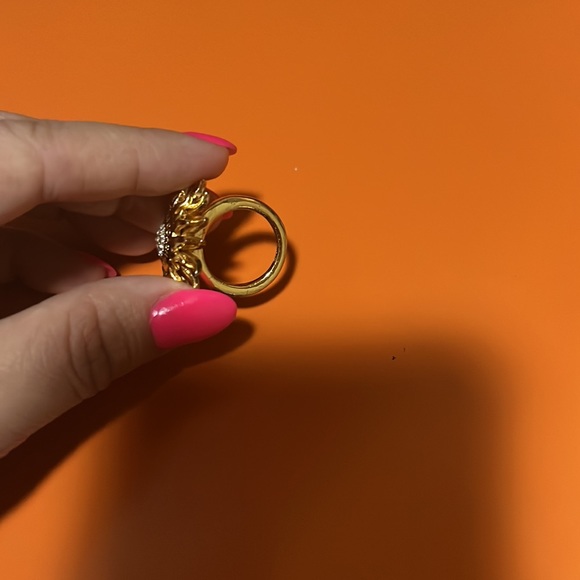 Beautiful coach ring size 6.5 - Picture 4 of 4